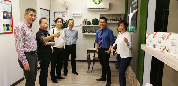 搭建醫(yī)療合作橋梁，造福大馬癌癥患者——廣州現(xiàn)代腫瘤醫(yī)院首席腫瘤專(zhuān)家彭曉赤教授受邀參觀生命樹(shù)綜合診療中心